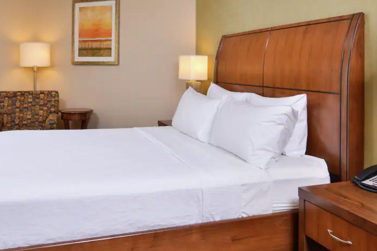 Hilton Garden Inn Boise Spectrum Екстер'єр фото