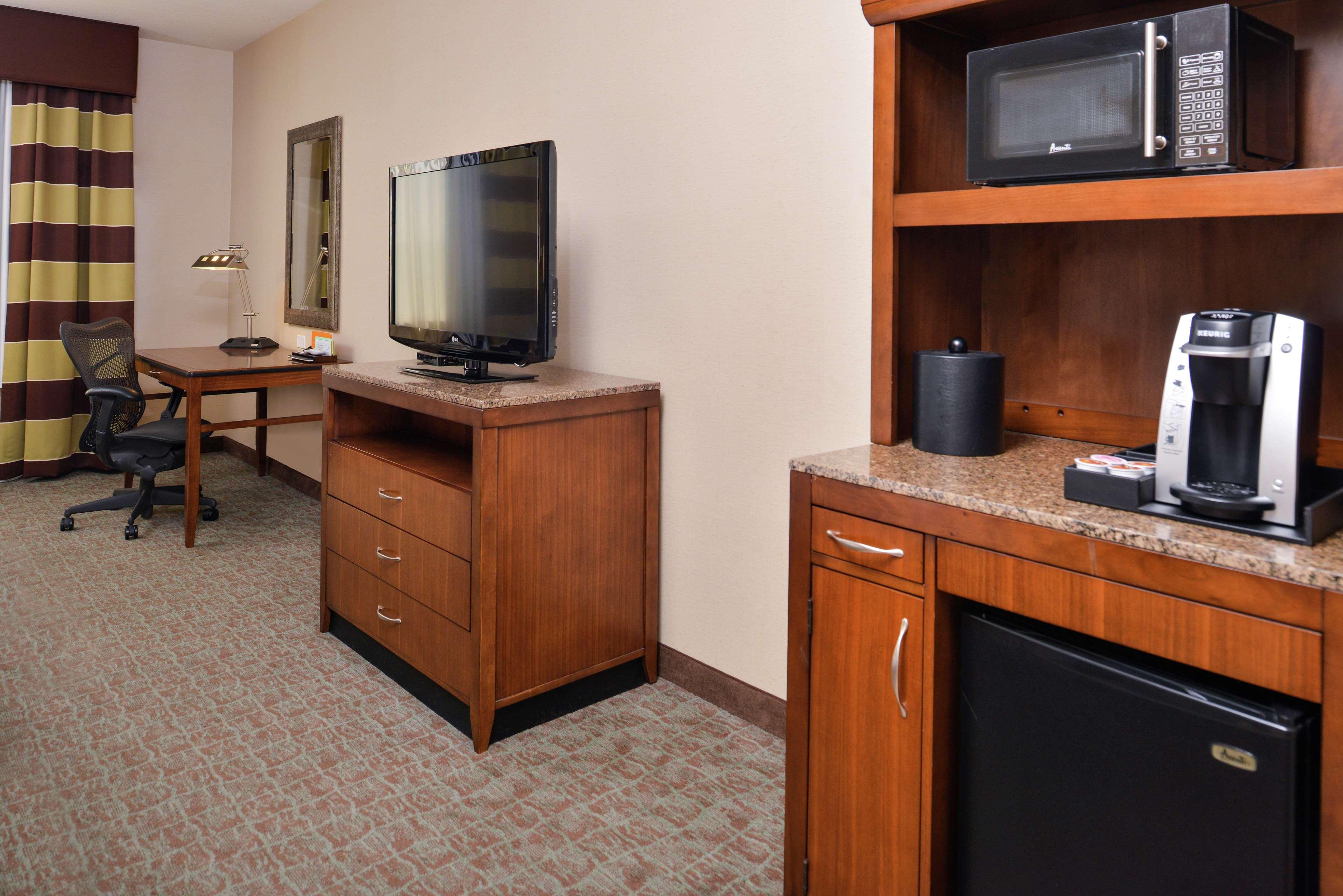 Hilton Garden Inn Boise Spectrum Екстер'єр фото