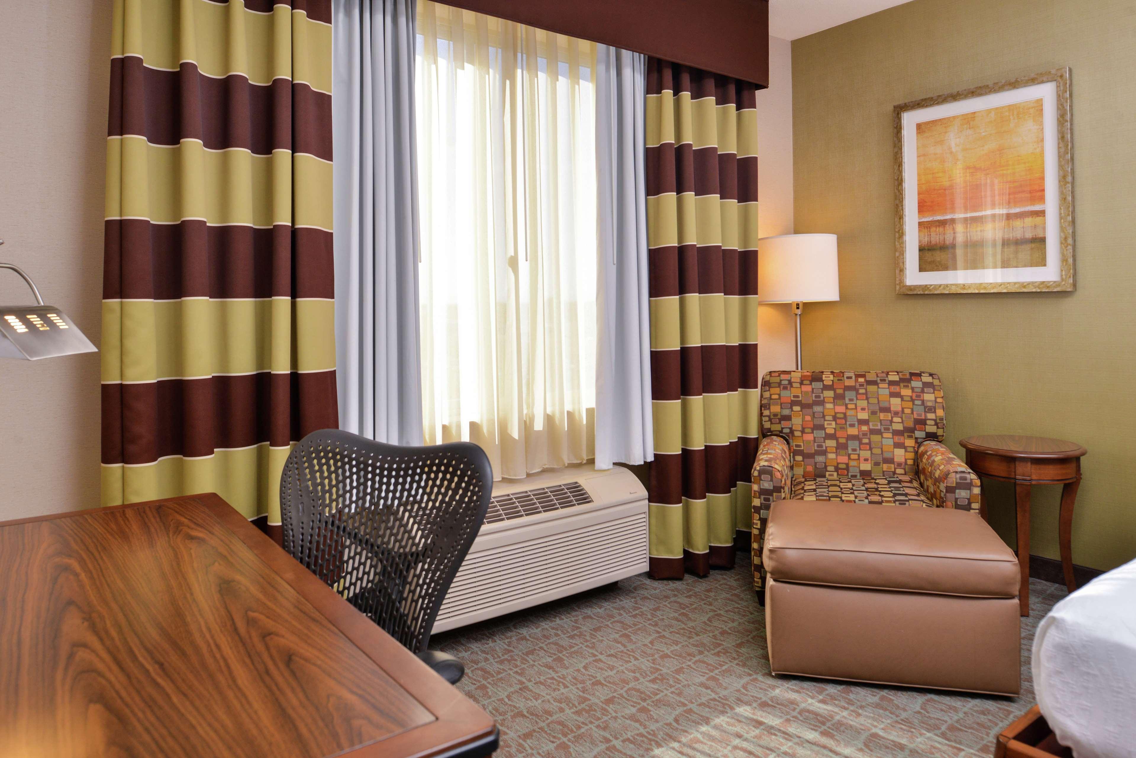 Hilton Garden Inn Boise Spectrum Екстер'єр фото