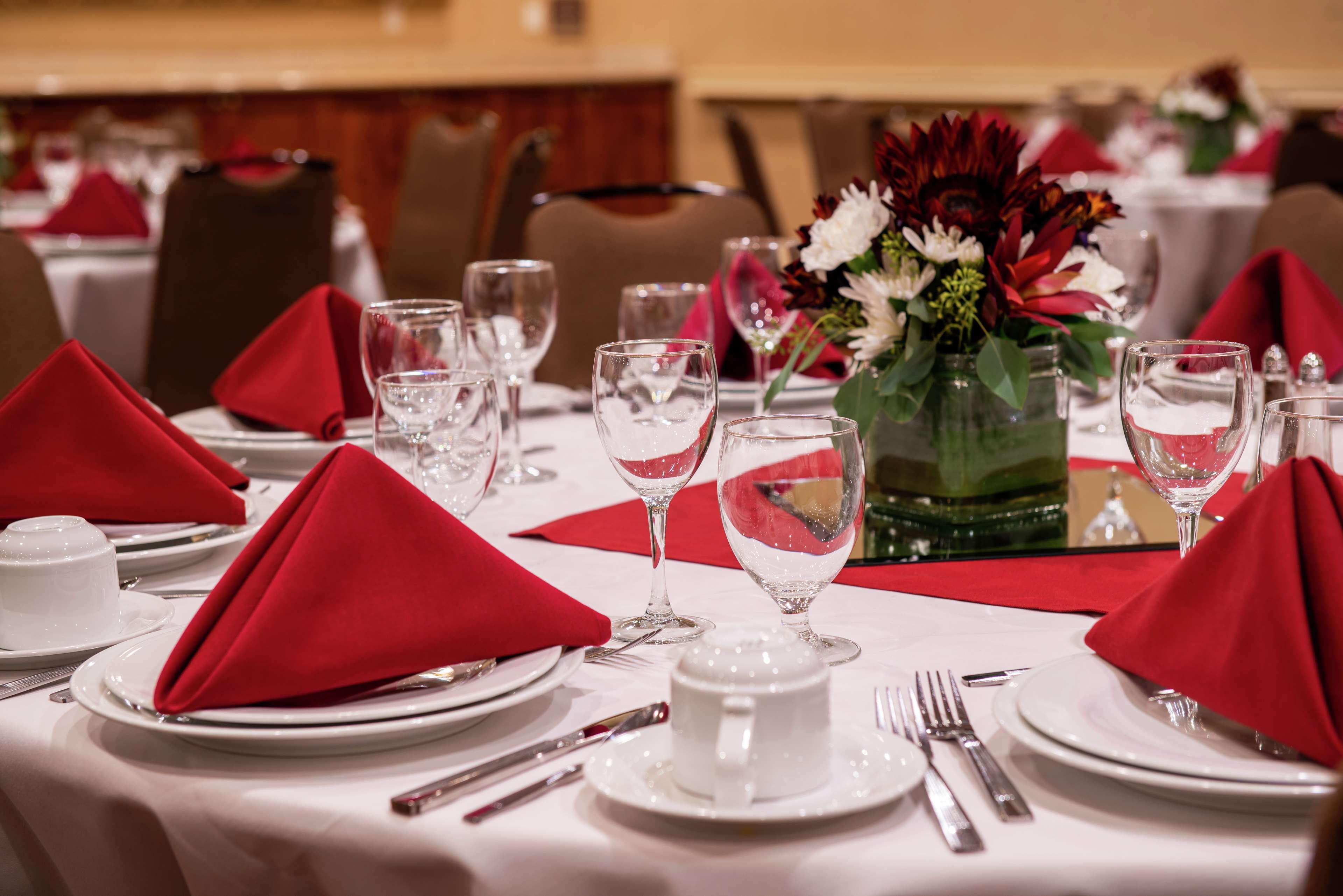Hilton Garden Inn Boise Spectrum Екстер'єр фото