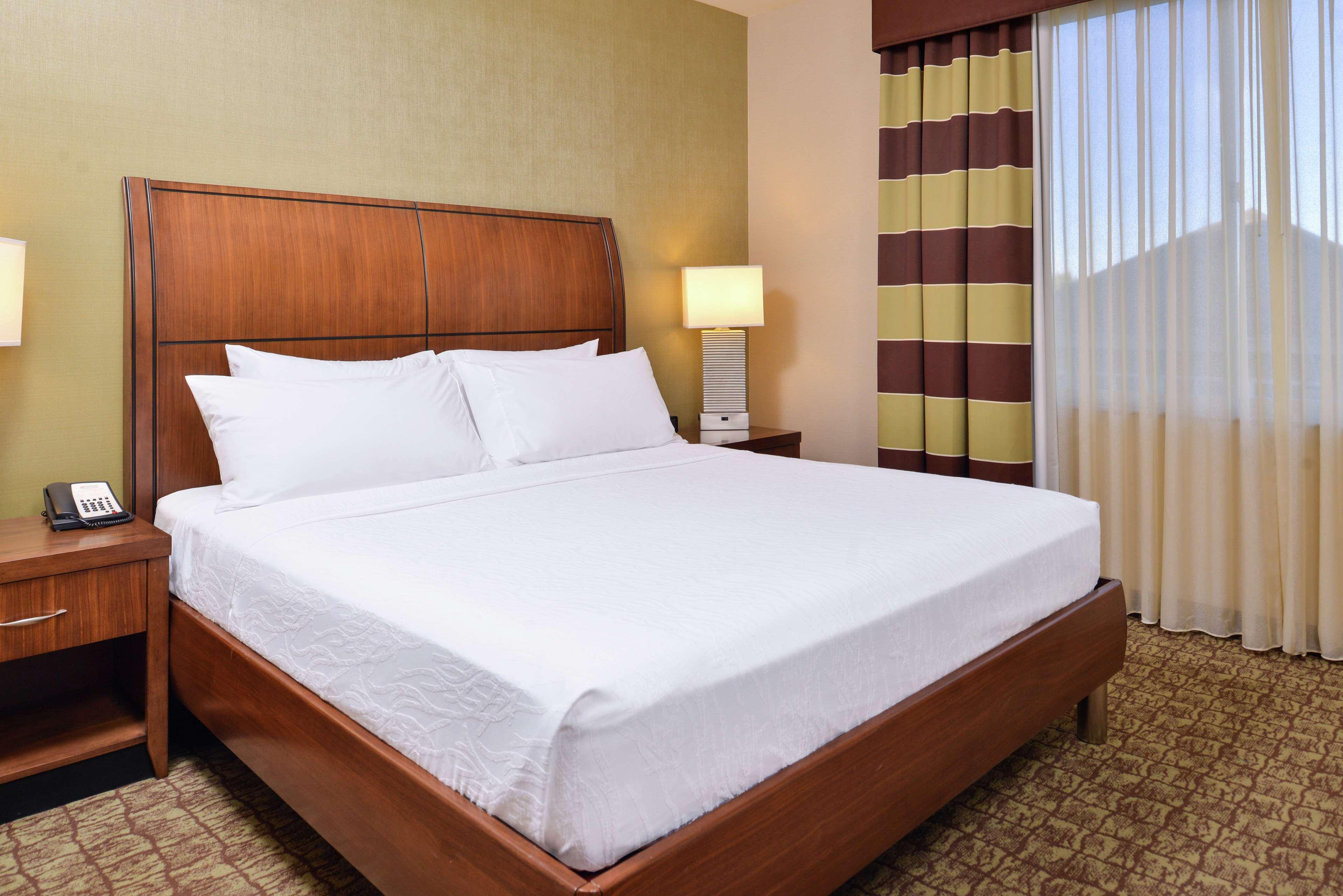 Hilton Garden Inn Boise Spectrum Екстер'єр фото
