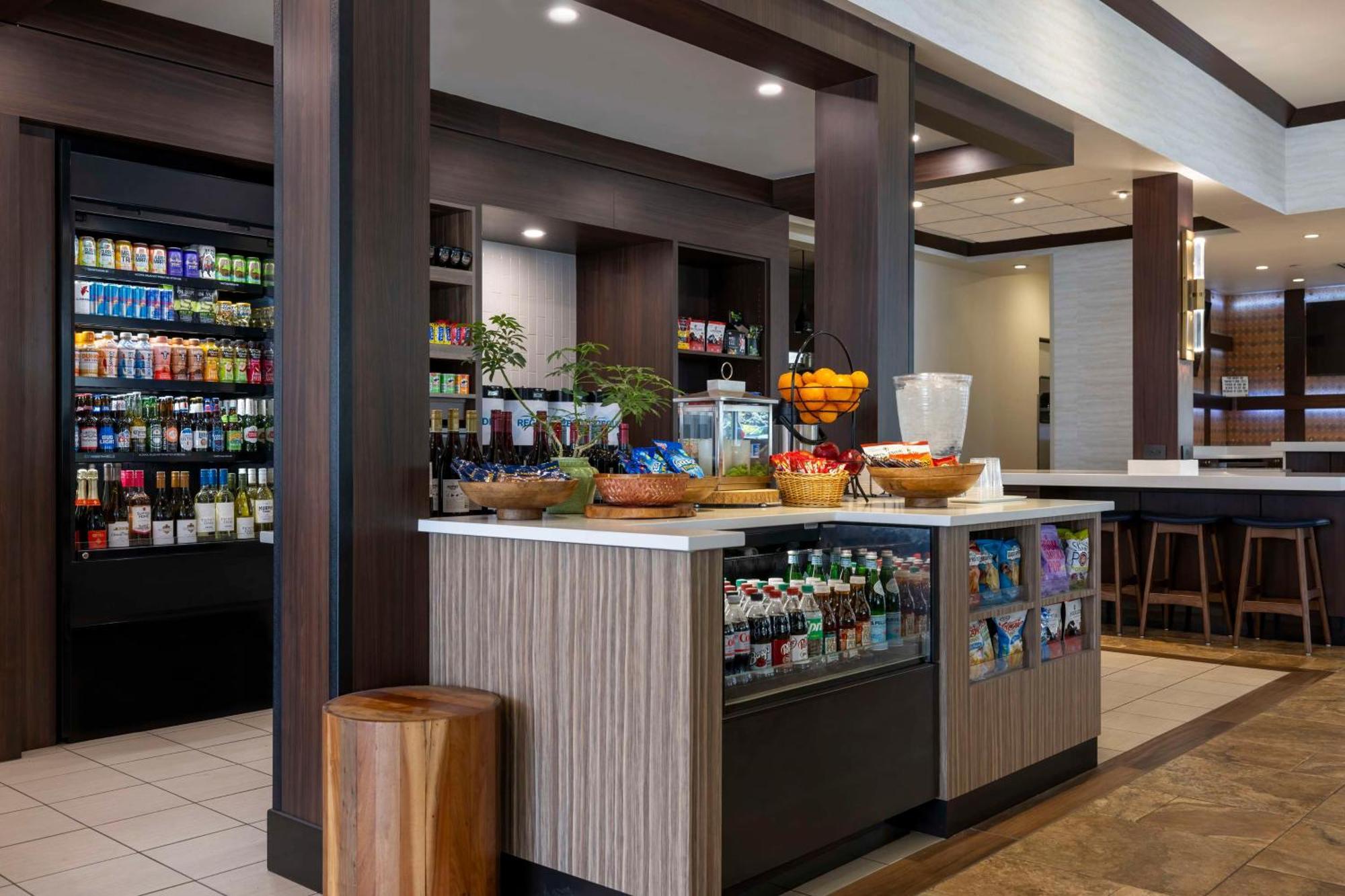 Hilton Garden Inn Boise Spectrum Екстер'єр фото