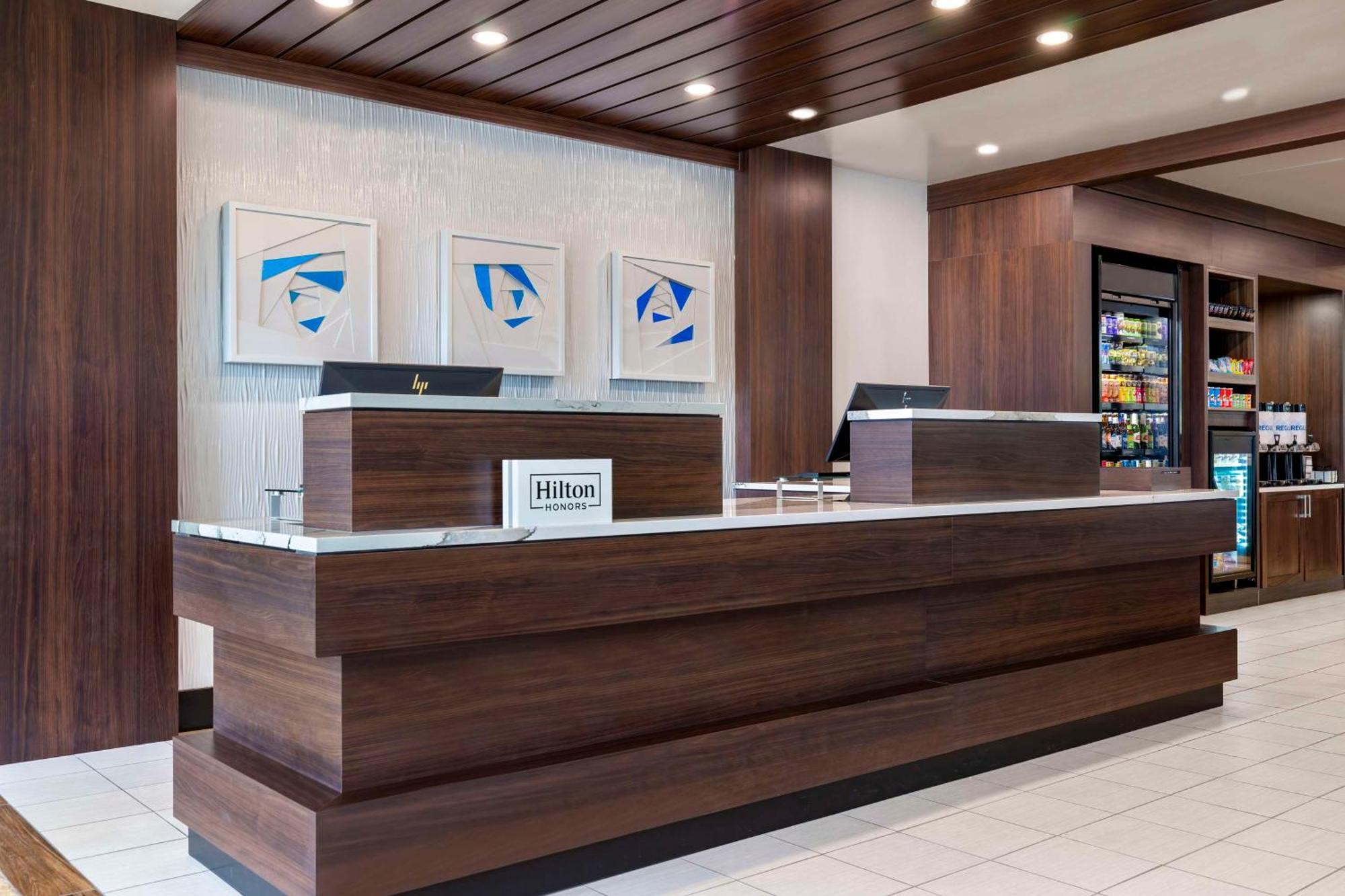 Hilton Garden Inn Boise Spectrum Екстер'єр фото