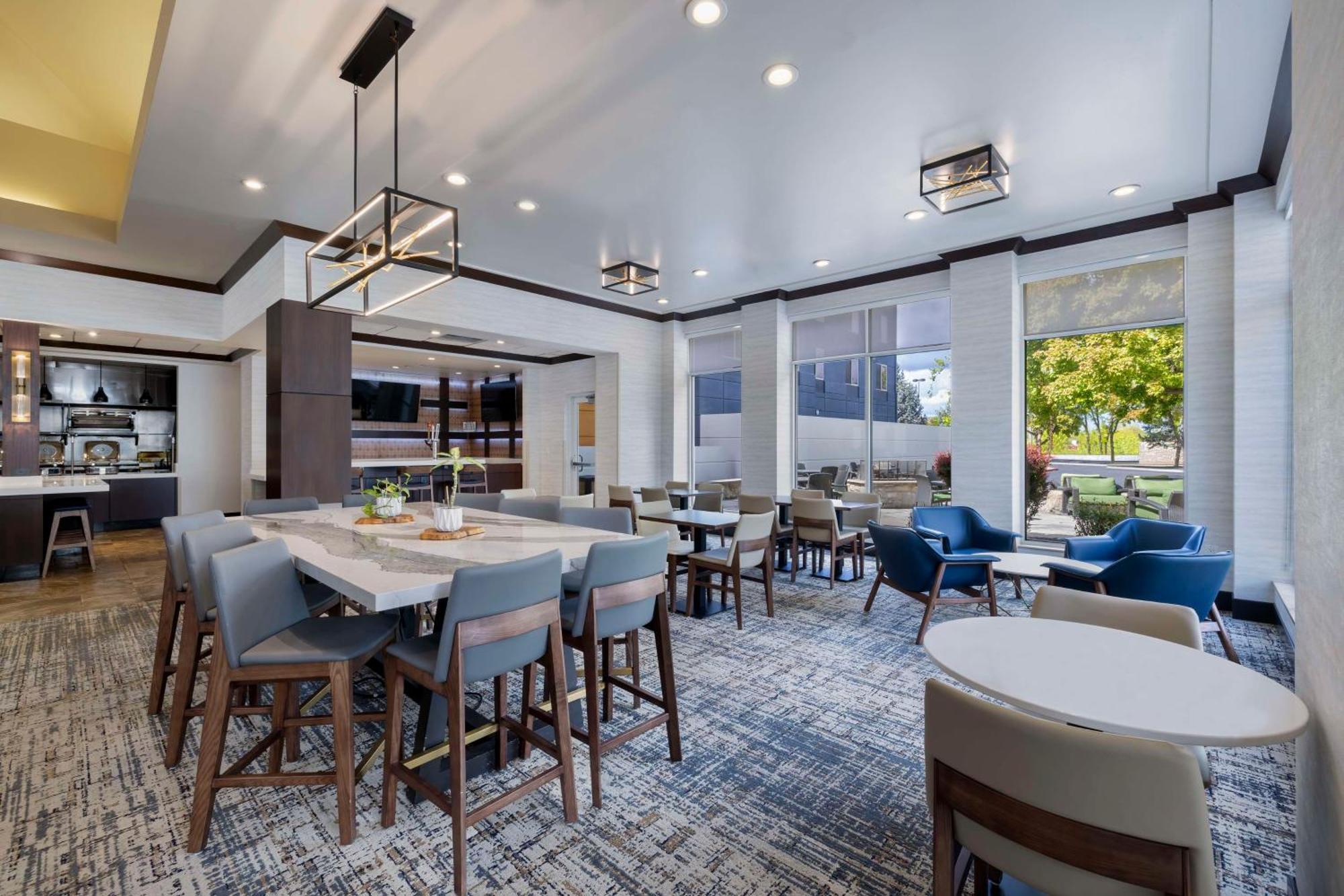 Hilton Garden Inn Boise Spectrum Екстер'єр фото